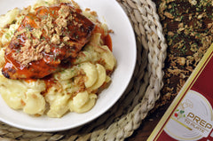 Buffalo Mac & Cheese With Crispy Fried Onions